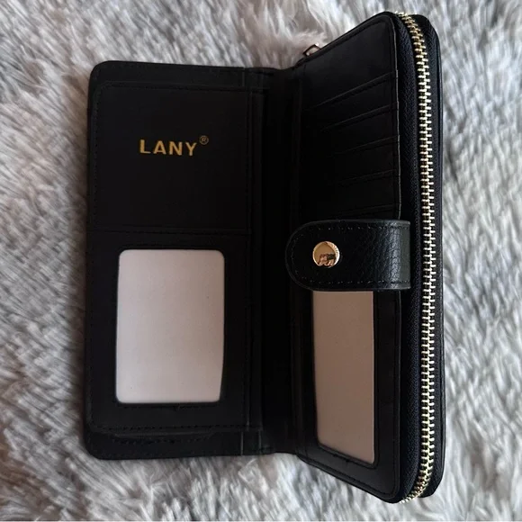 Betty Boop x LANY Wristlet Wallet NWT ♥️ - Picture 9 of 14